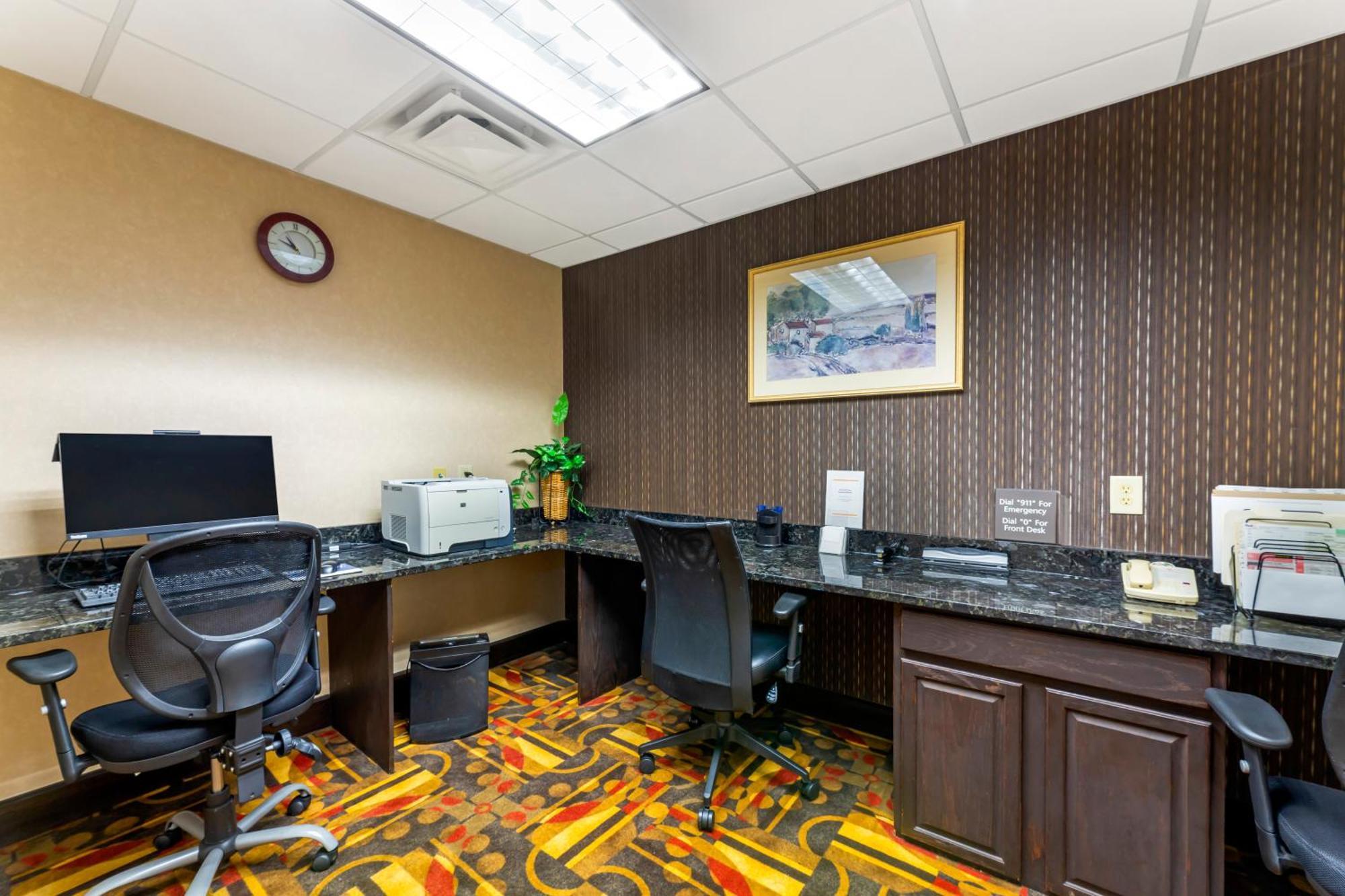 Comfort Inn, Cleveland South - Richfield Екстер'єр фото
